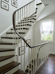 austrian blinds, Staircase